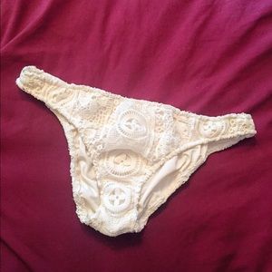 ❌SOLD❌LA Hearts swimsuit bottom